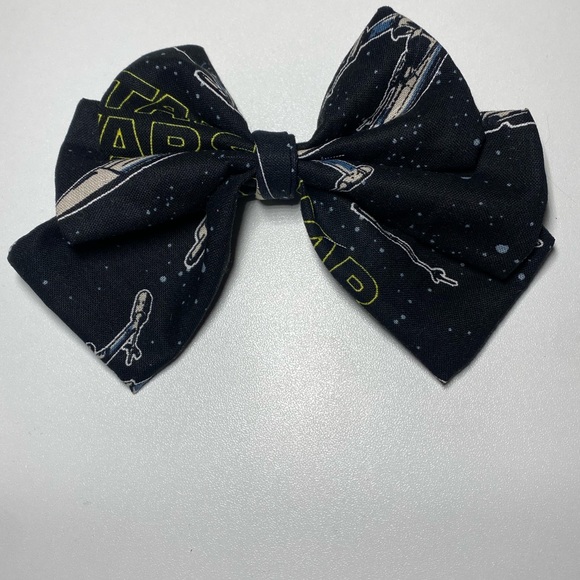 Hello kitty Bow Large custom handmade - Picture 8 of 10